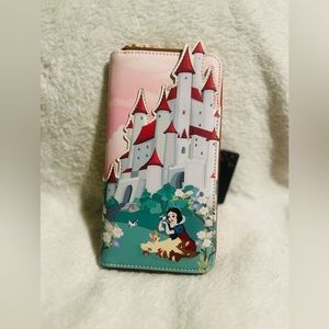 Lougefly Snow White wallet